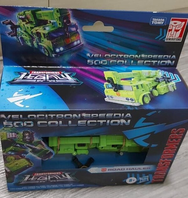 Transformers Legacy Velocitron Speedia 500 Collection Road Hauler Image  (1 of 3)